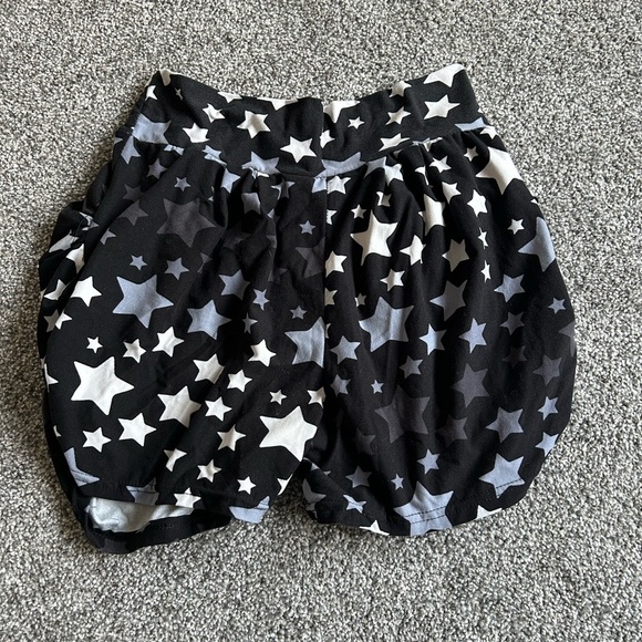 Star Patterned Black Blue and White Shorts - Picture 2 of 3
